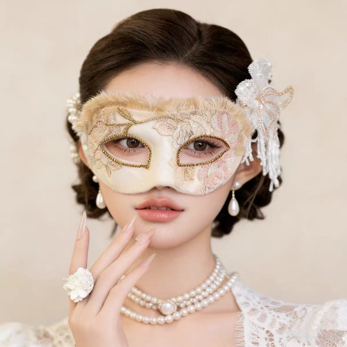 Nouveau Masque Demi-Visage Ore - Tassel Fringe Trim avis et prix